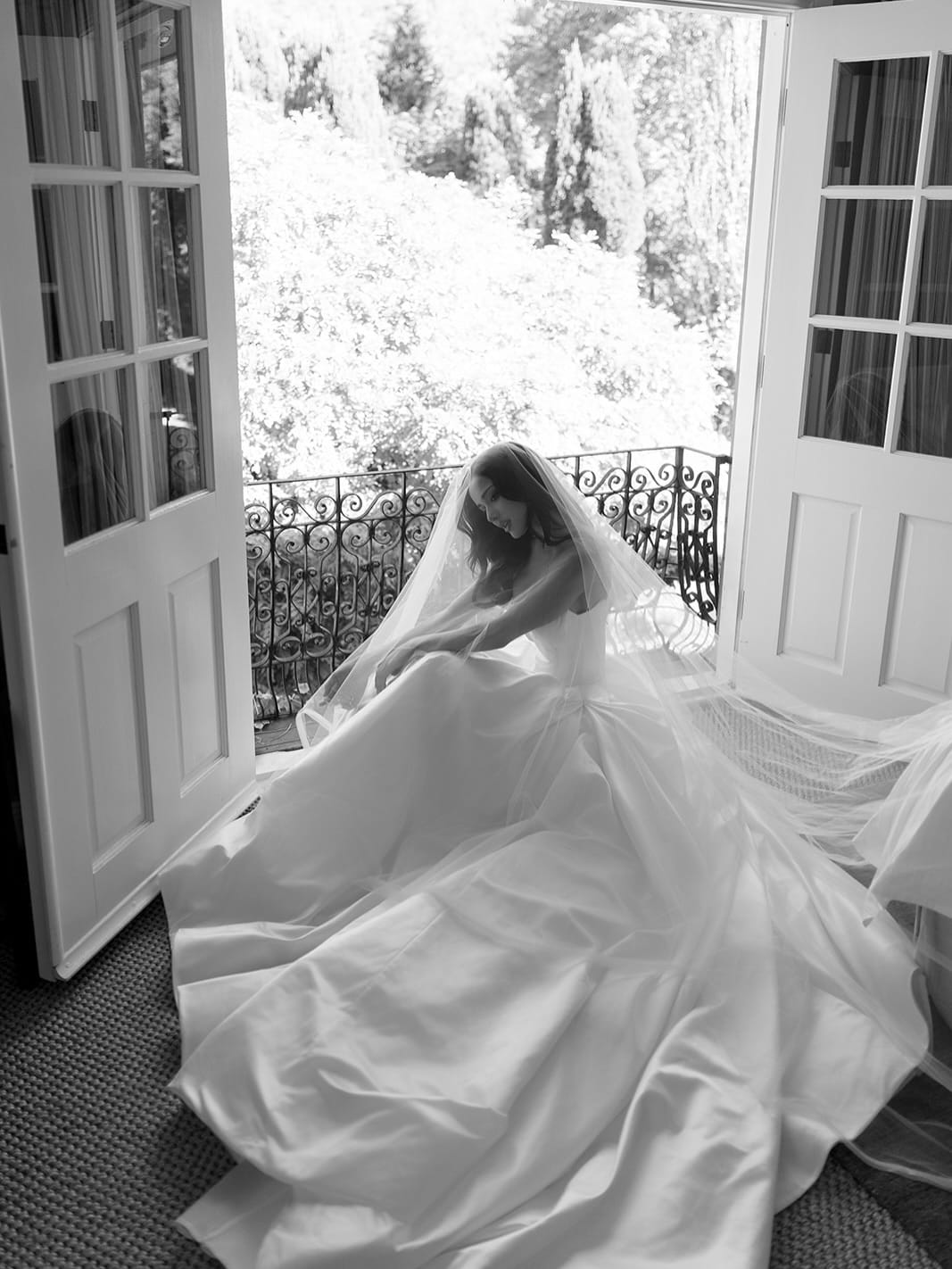 Post 5 by 𝐒𝐀𝐋𝐓 𝐀𝐓𝐄𝐋𝐈𝐄𝐑 | Sydney Wedding photography & Videography on Instagram (carousel)