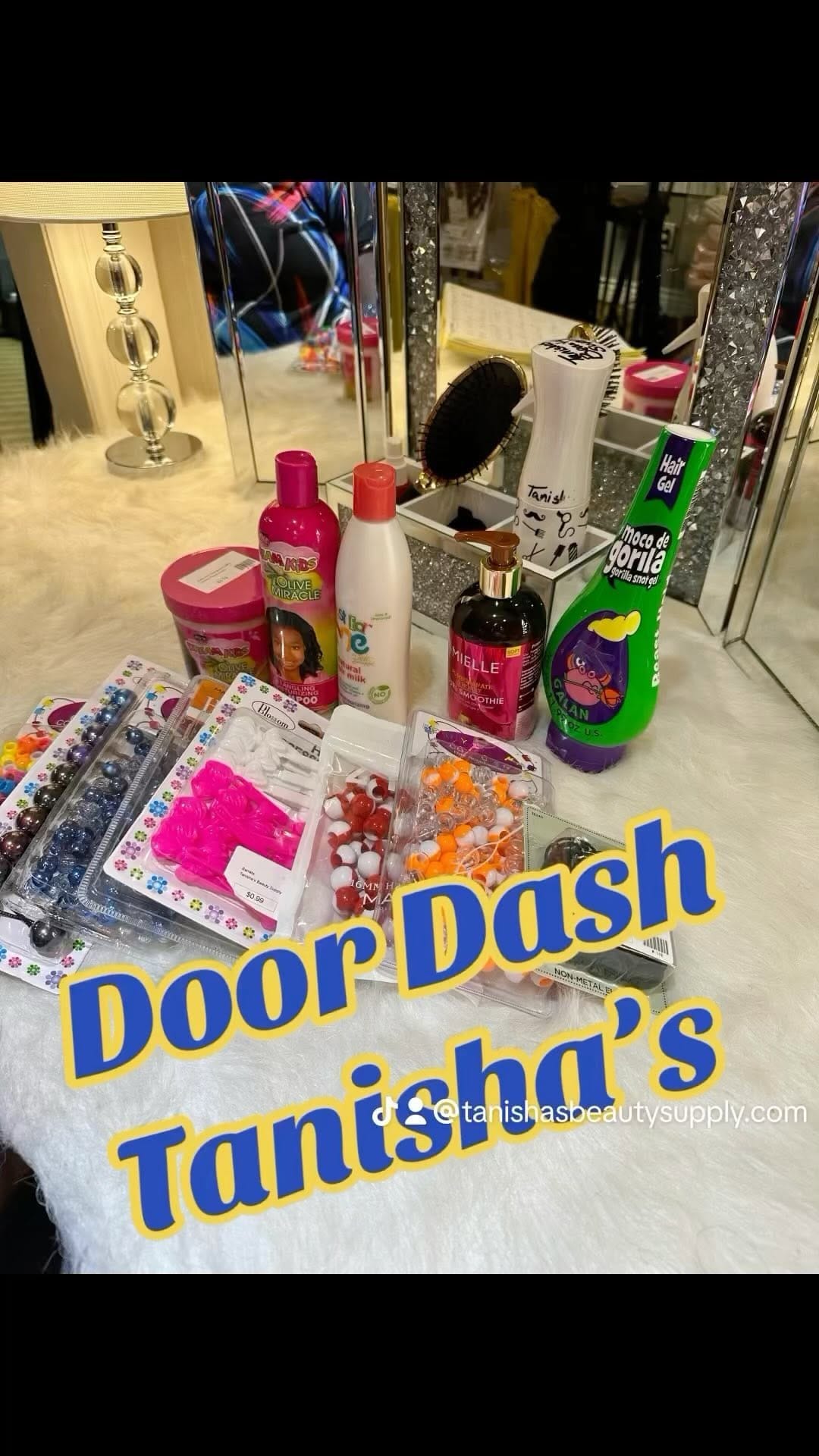 Post 4 by 💇🏾‍♂️Tanisha’s Beauty Supply💇🏾‍♀️ on Instagram (video)