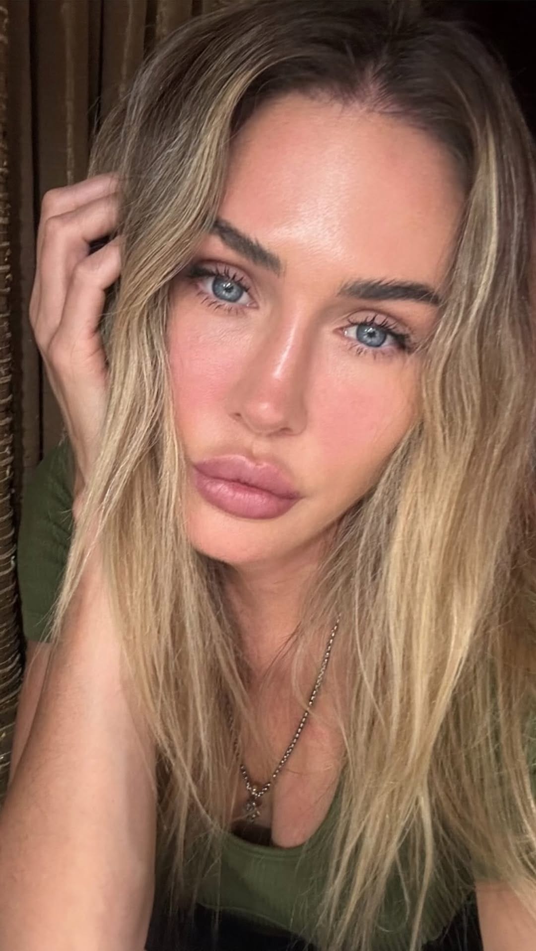 Post 3 by Ana Rouche | PMU Artist & Trainer | LA on Instagram (video)