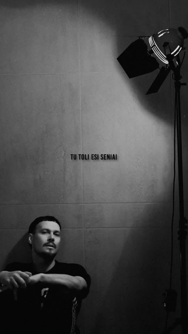 Post 7 by Edgaras Bechter on Instagram (video)