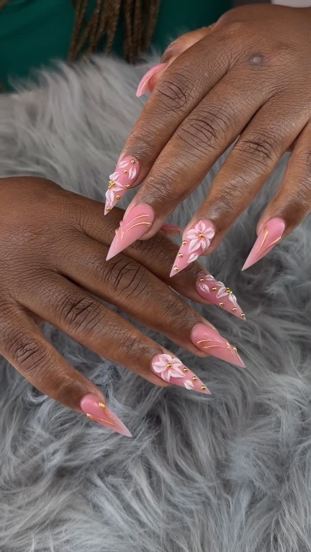 Post 4 by Tha Nails on Instagram (video)