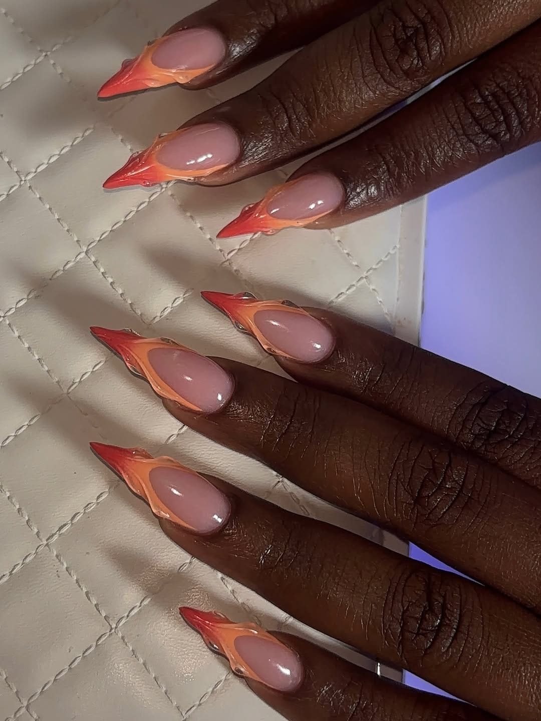Post 6 by the nail fairy 🧚🏽‍♀️ on Instagram (carousel)
