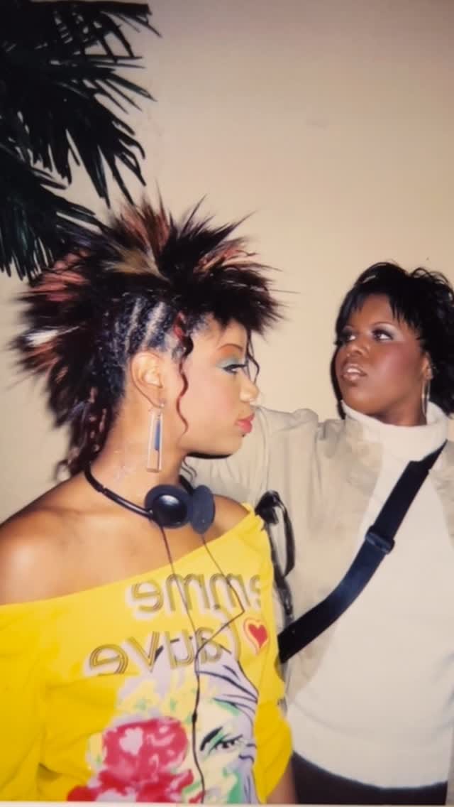 Post 3 by JAZ JOHNSON / POSH on Instagram (video)