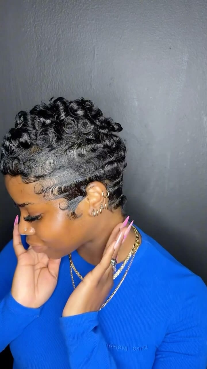 Post 9 by JAZ JOHNSON / POSH on Instagram (video)