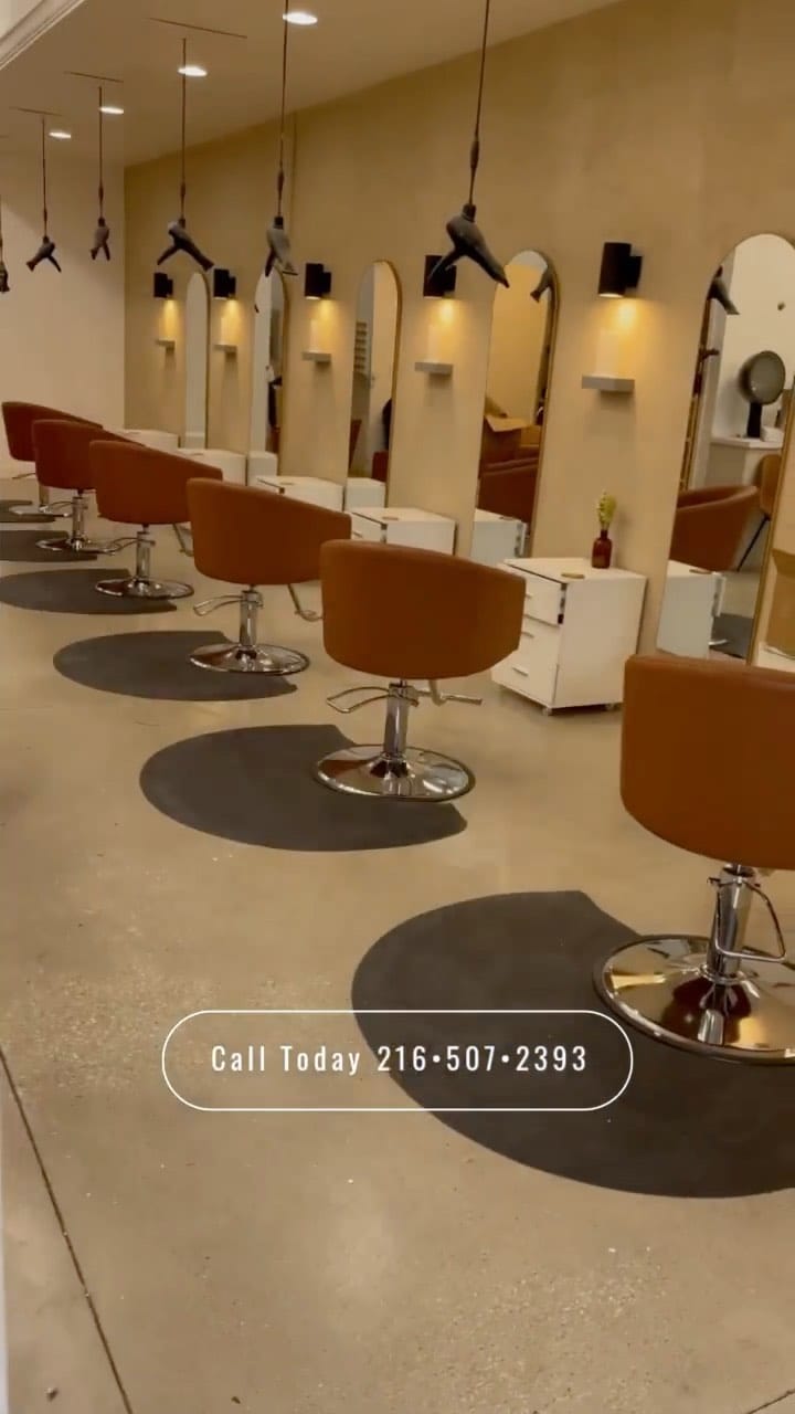 Post 10 by Betty J Healthy Hair Specialist on Instagram (video)