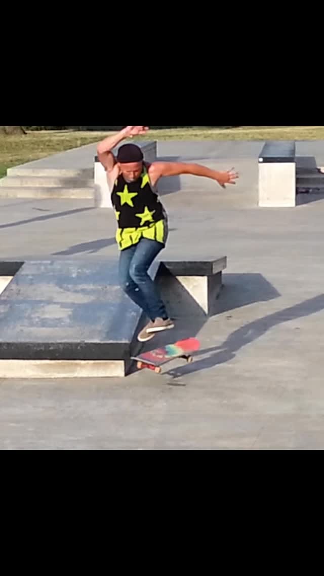 Post 4 by Wayne Cox on Instagram (video)