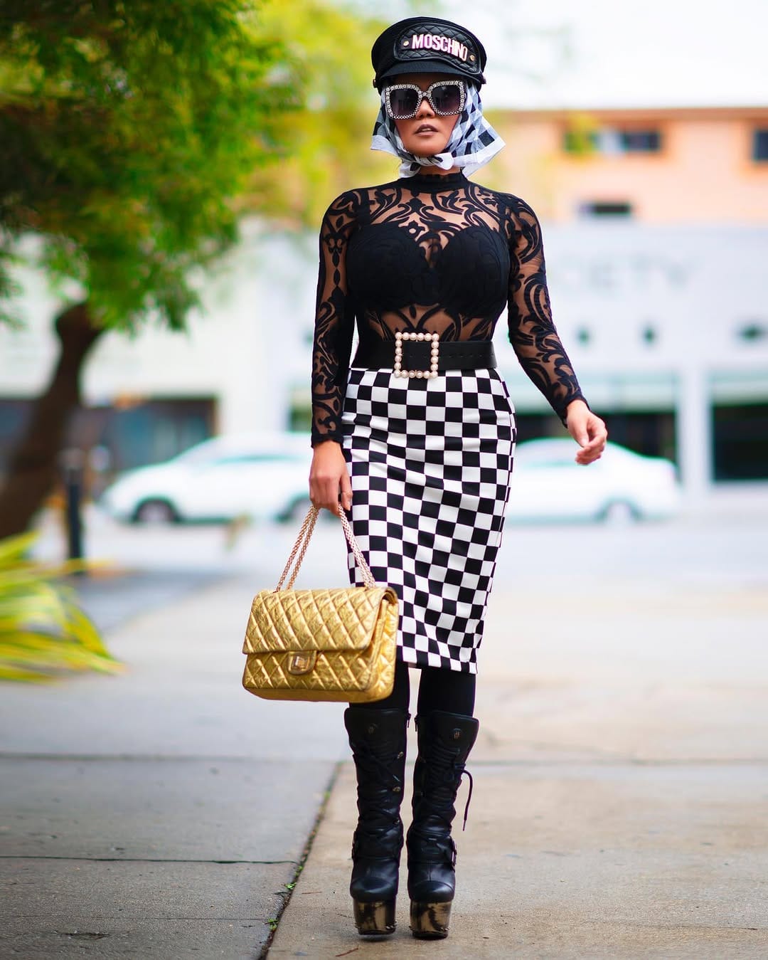 Post 5 by Fashion Frequency on Instagram (image)
