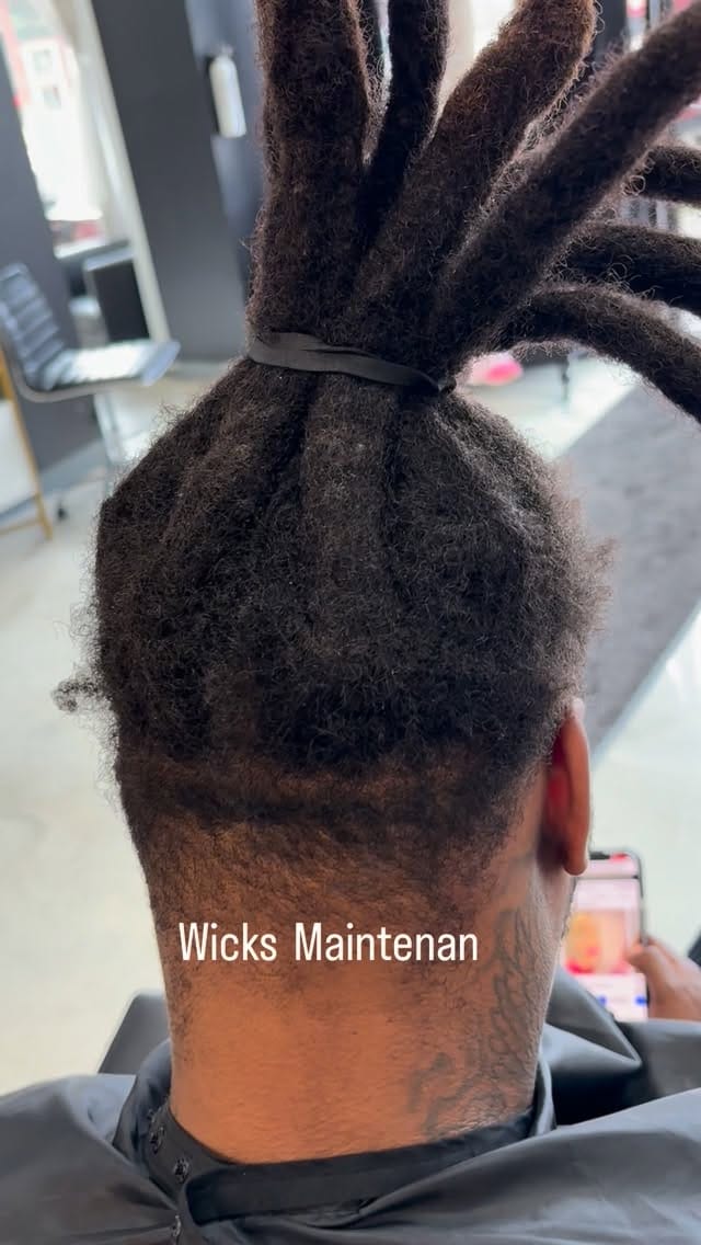 Post 1 by ReRe The CEO on Instagram (video)