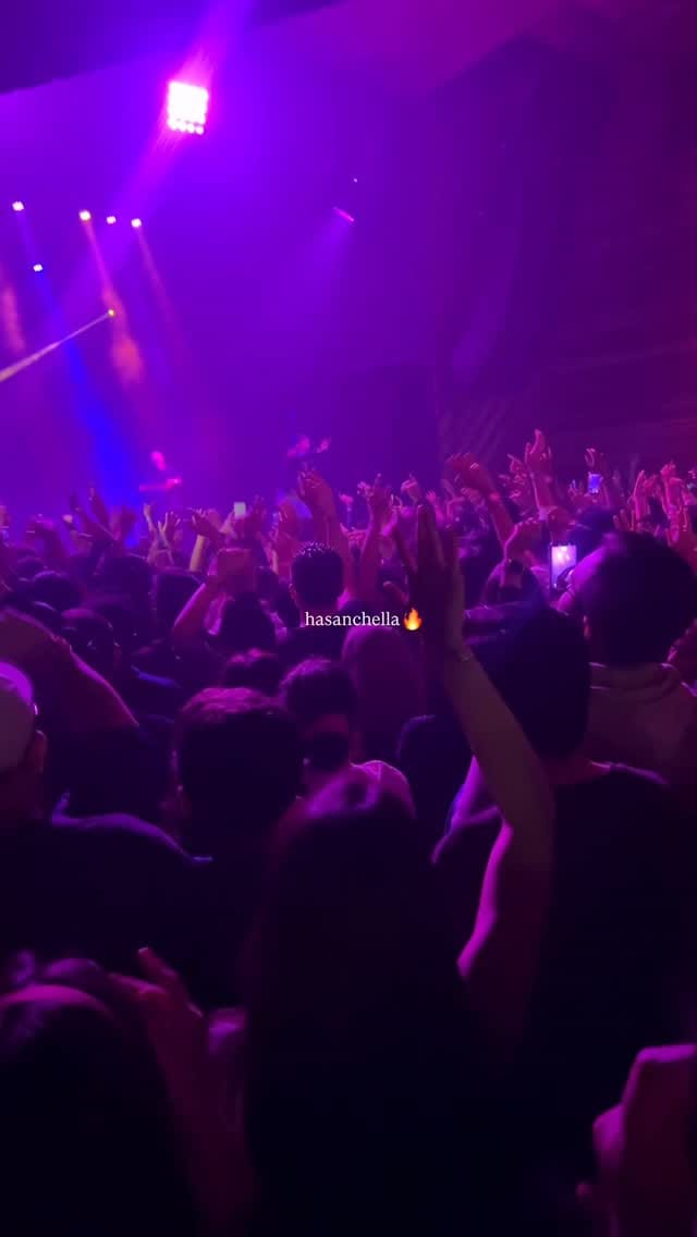 Post 7 by D A N I Y A ✨ | Content Creator on Instagram (video)