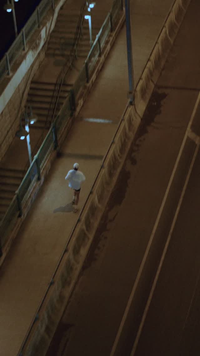 Post 2 by Josh Hardwick on Instagram (video)