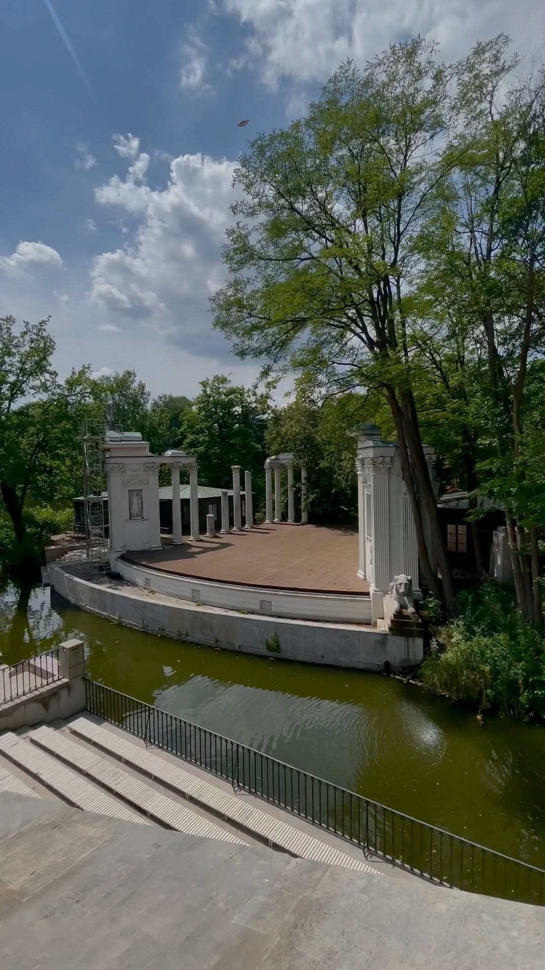 Post 6 by Pavlo Valero on Instagram (video)