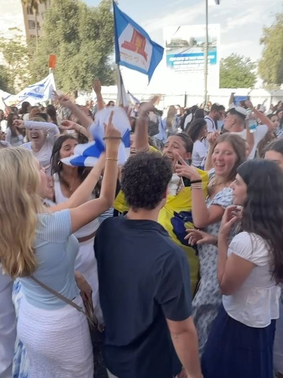 Post 6 by Israel Gap Year Program on Instagram (carousel)