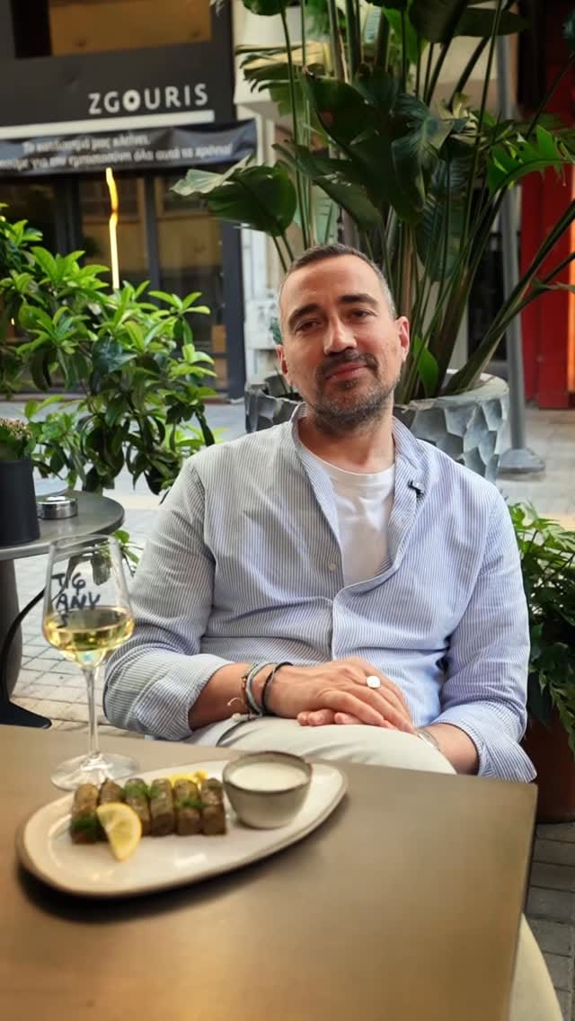 Post 9 by Nikolaos Nyfoudis on Instagram (video)