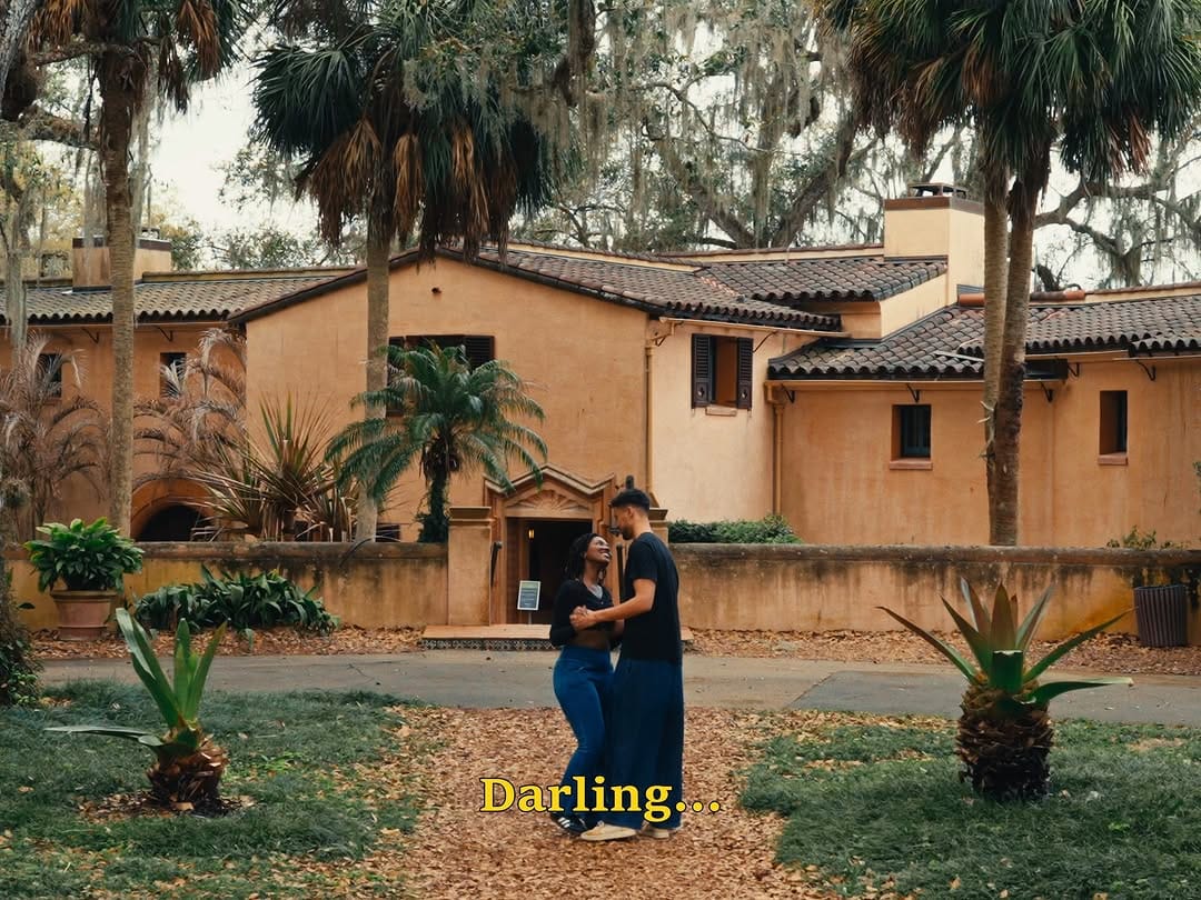 Post 9 by Chloé Hogan on Instagram (video)
