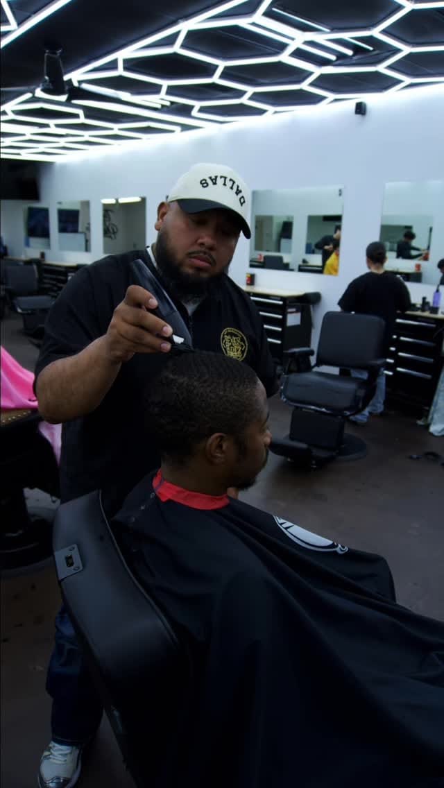 Post 5 by Texas Fadez Barber Academy Inc on Instagram (video)