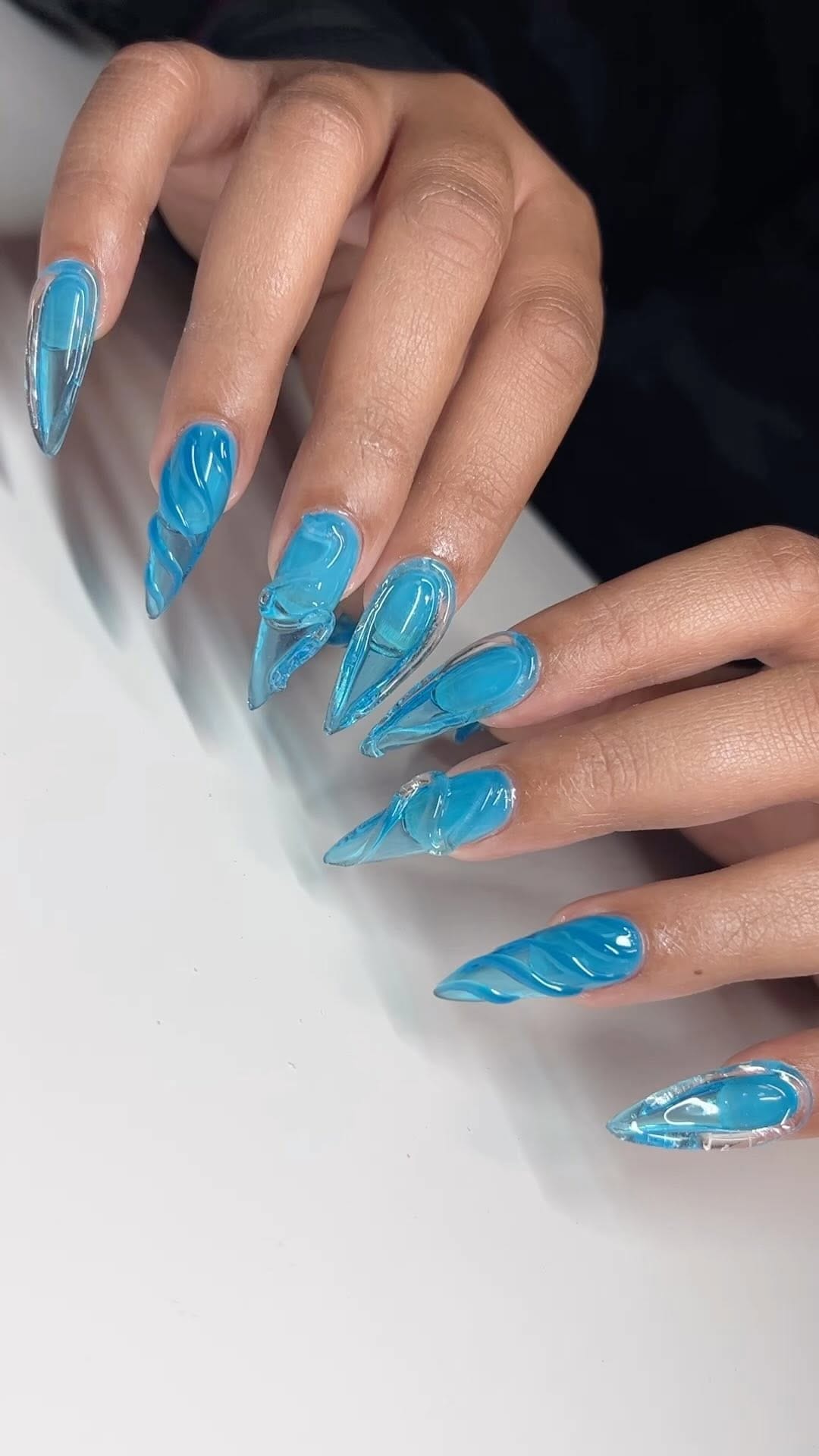 Post 8 by ₲ł₲ł Jł₲₲ⱠɆ₴ on Instagram (video)