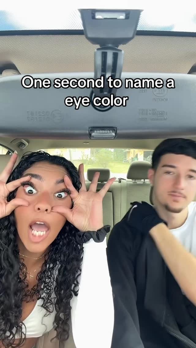 Post 2 by Destiny Velez 🤎 on Instagram (video)