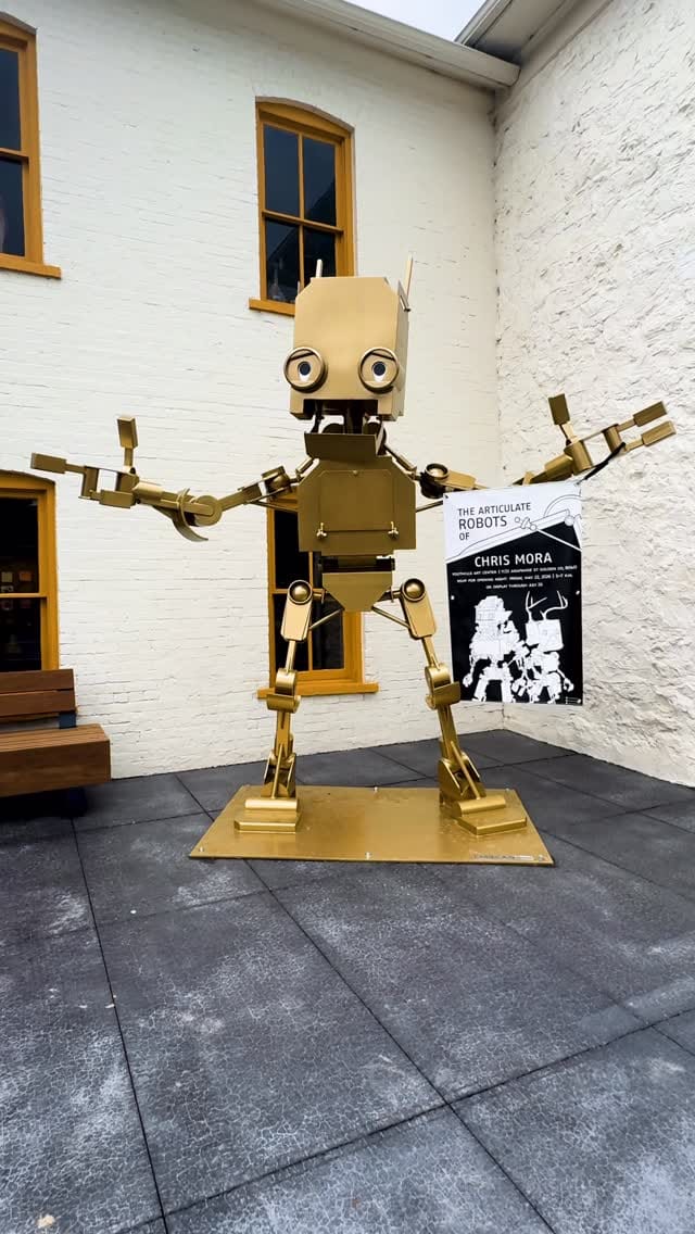Post 7 by Chris Mora Robots LLC on Instagram (video)