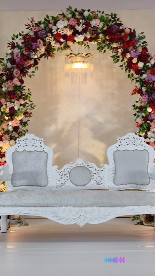 Post 10 by ROZANA  EVENTS LTD on Instagram (video)