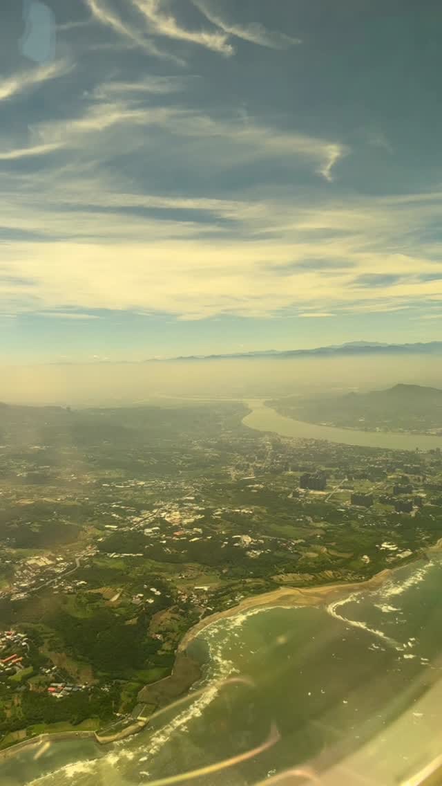 Post 6 by Ring on Instagram (video)