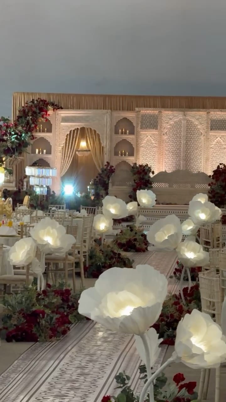 Post 6 by Wedding Decor on Instagram (video)