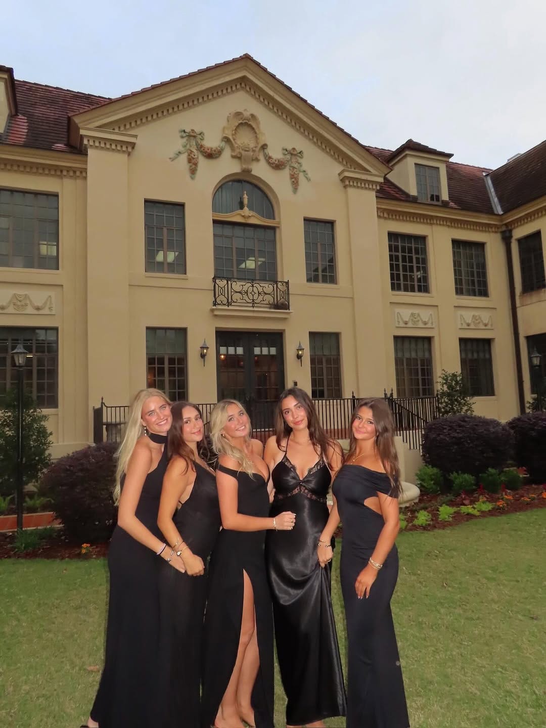 Post 9 by KAPPA ALPHA THETA on Instagram (carousel)