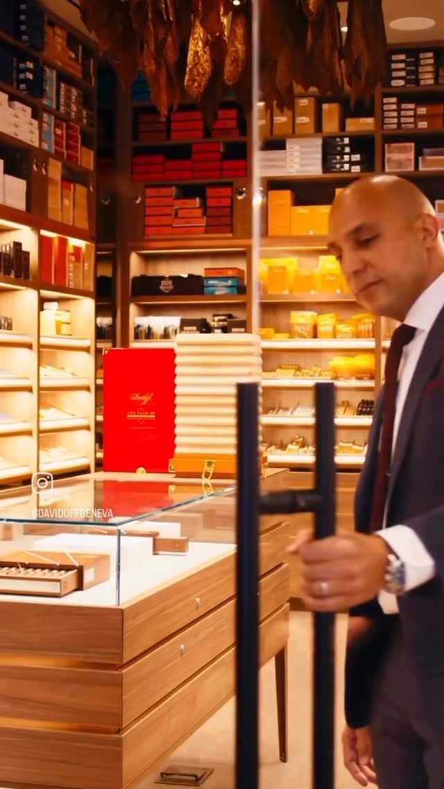 Post 4 by Rennavation Studios on Instagram (video)