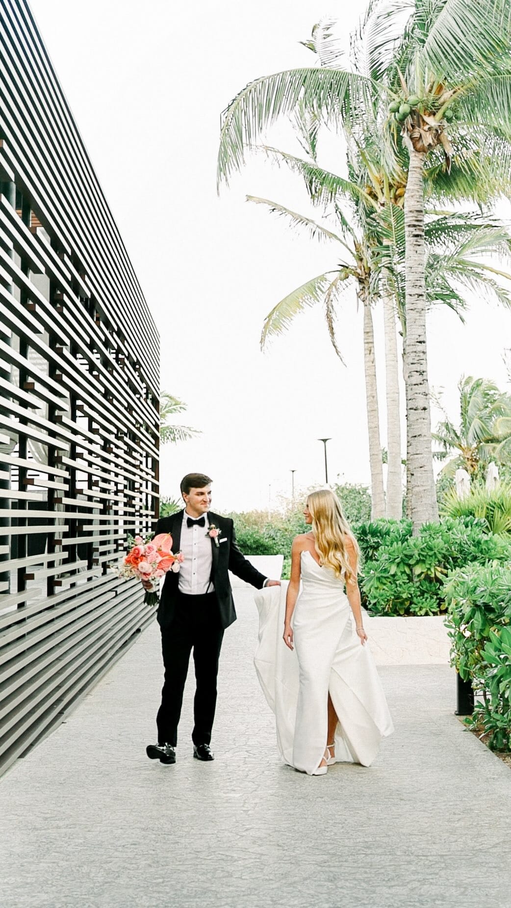 Post 5 by Lauren Beauregard Photo + Films on Instagram (video)