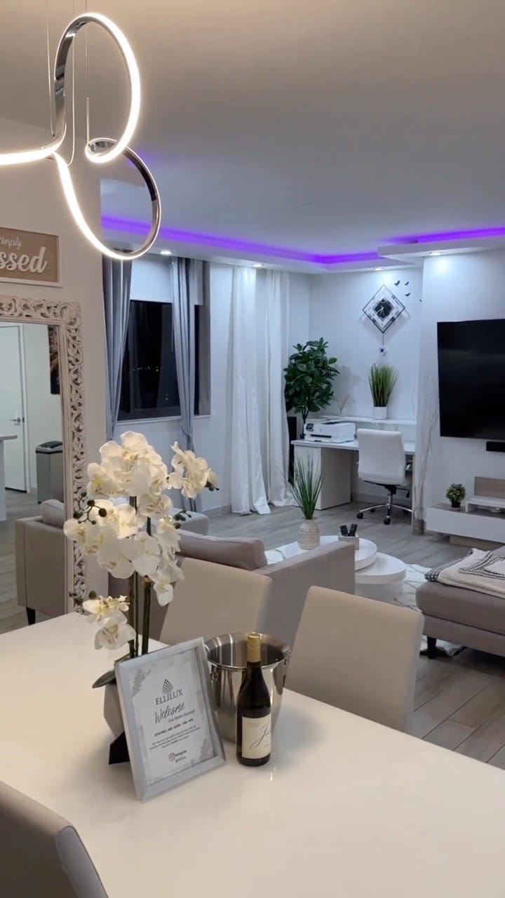 Post 4 by ELLILUX on Instagram (video)