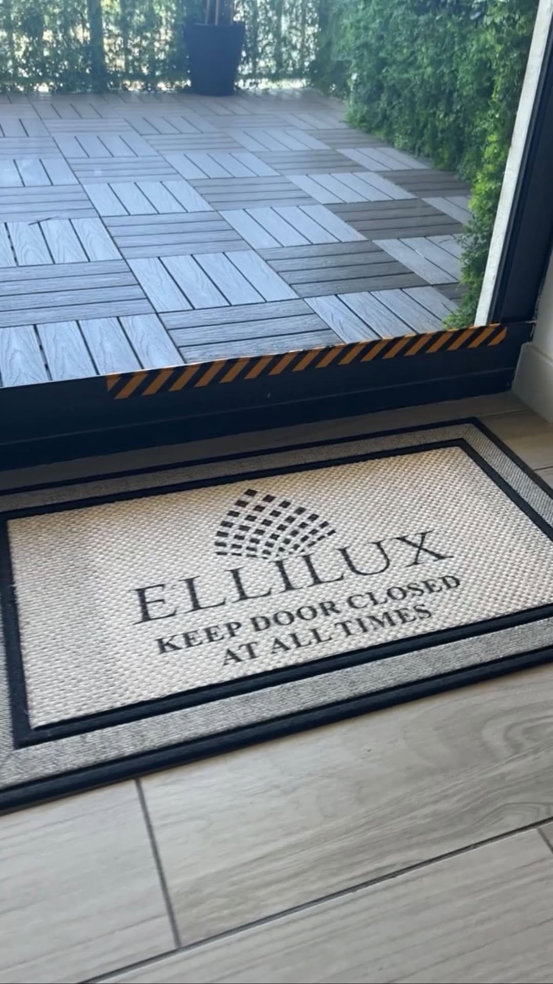 Post 6 by ELLILUX on Instagram (video)