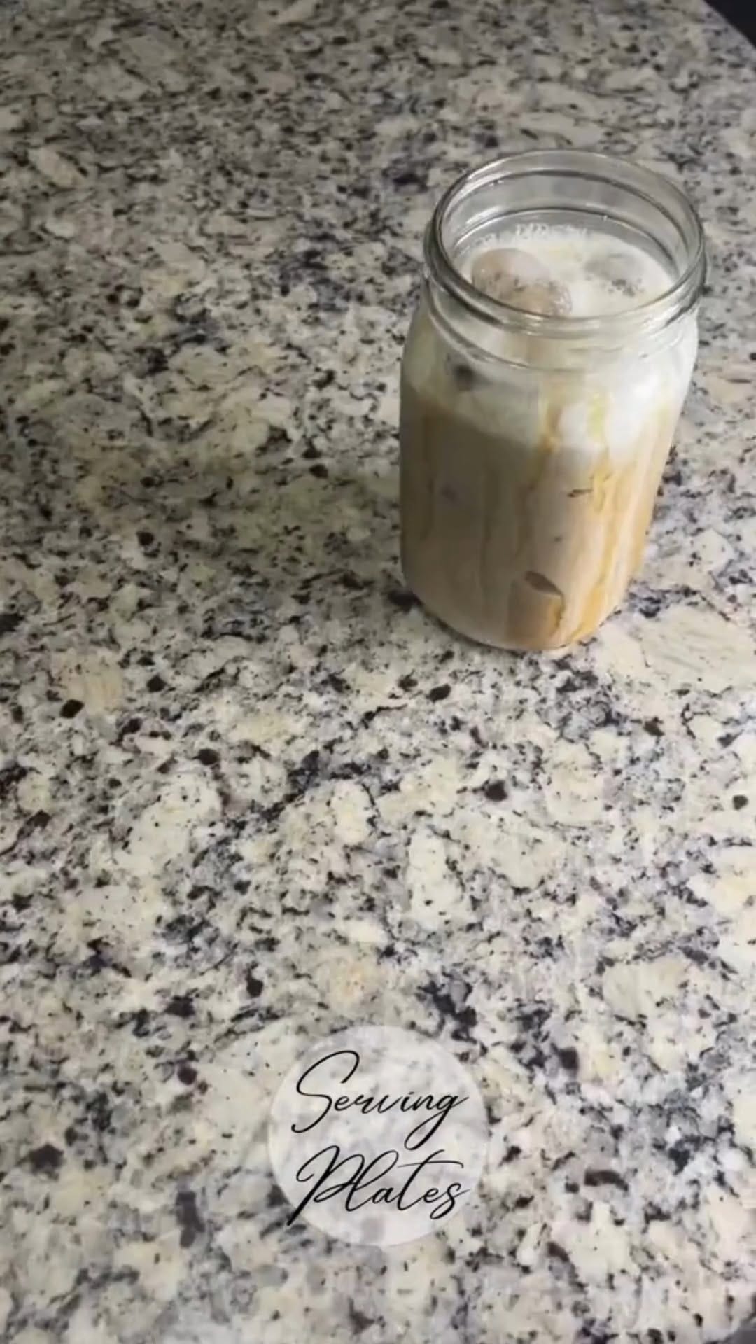 Post 5 by Serving Plates | Foodies on Instagram (video)