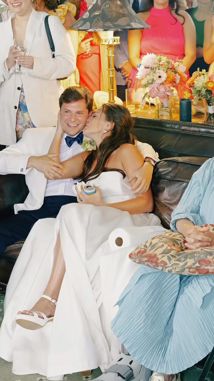 Post 3 by Cape Cod Wedding Photographer on Instagram (video)