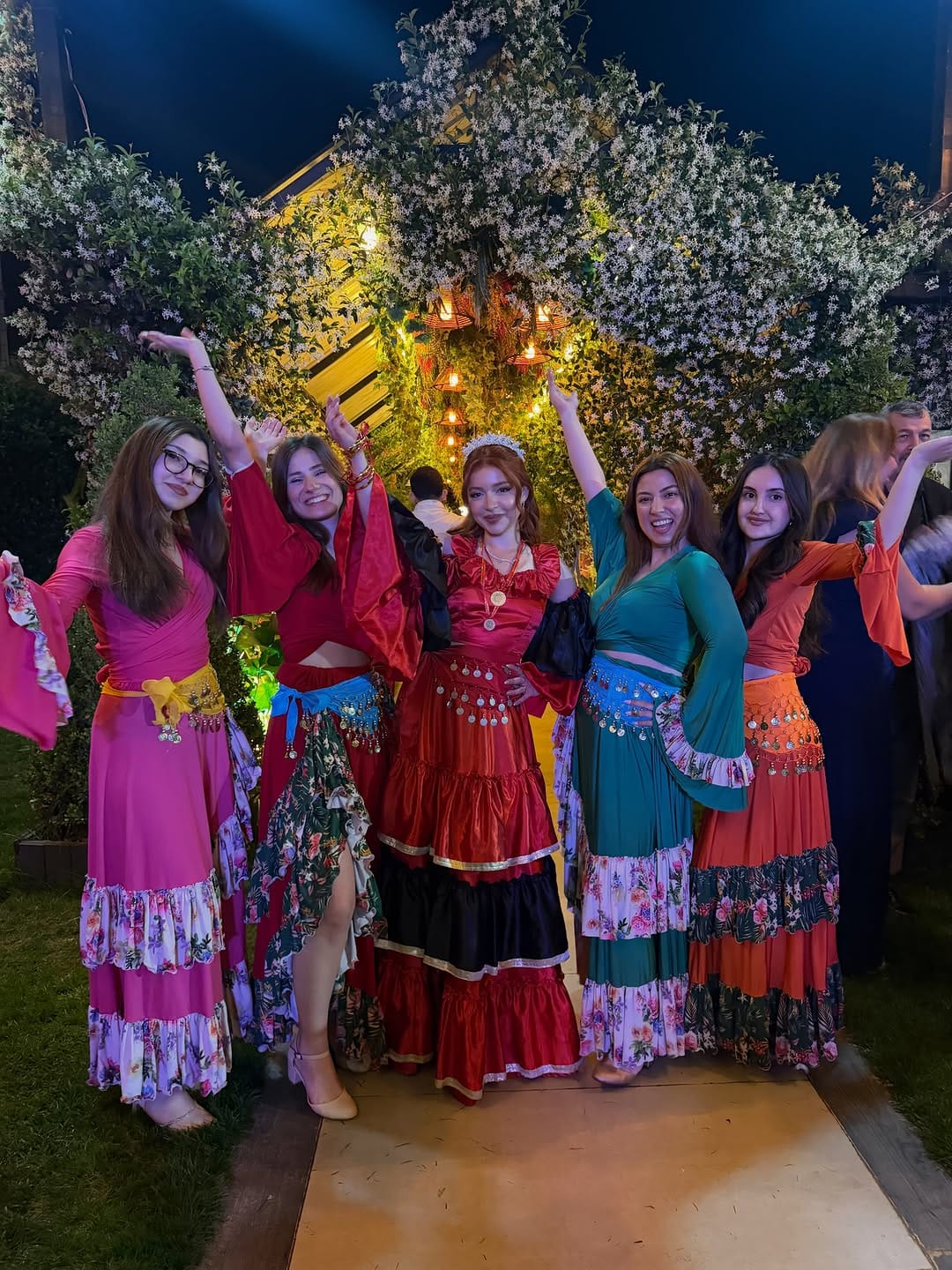 Post 3 by Funda Güner on Instagram (carousel)
