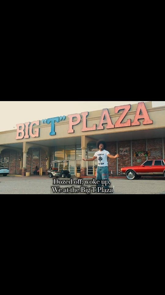 Post 10 by YA NEIGHBORHOOD HOMIE on Instagram (video)