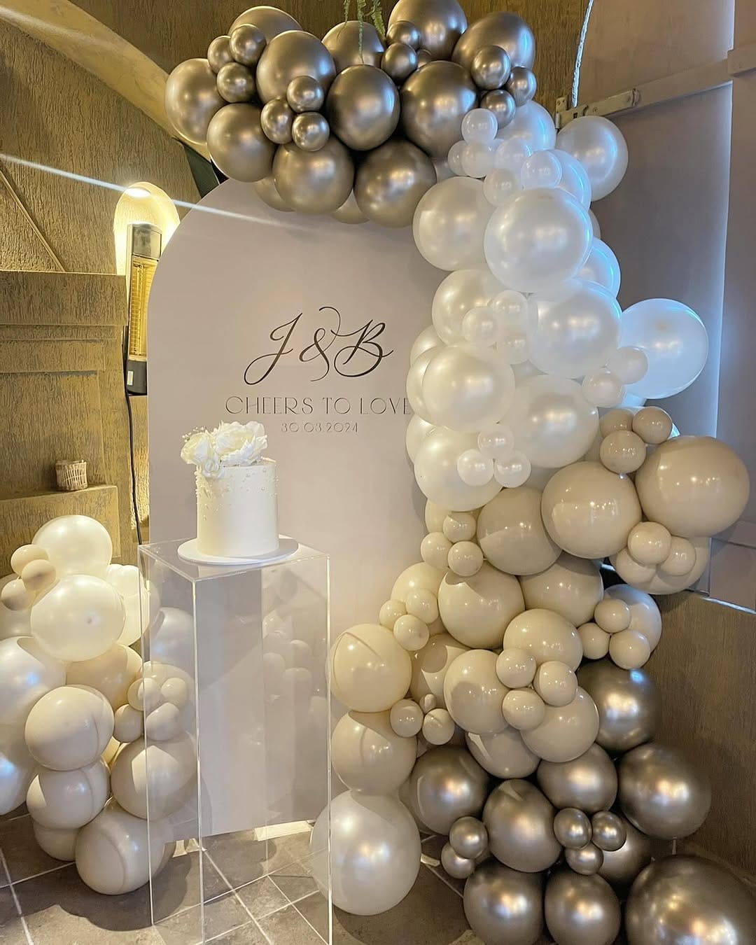 Post 4 by House Of Balloons. on Instagram (image)