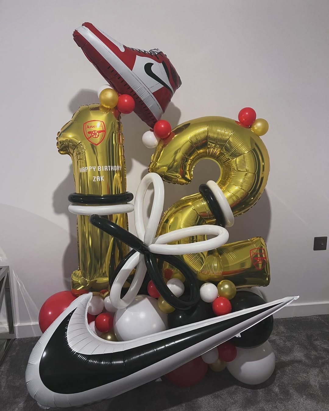 Post 7 by House Of Balloons. on Instagram (image)