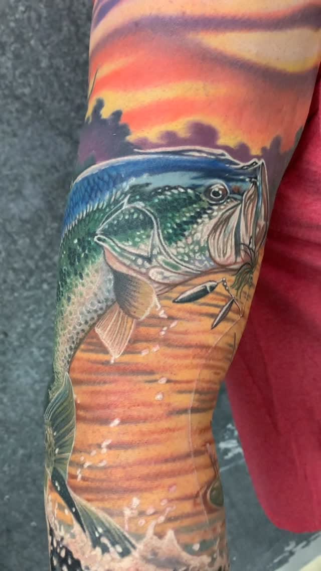 Post 6 by Sean Karn on Instagram (video)