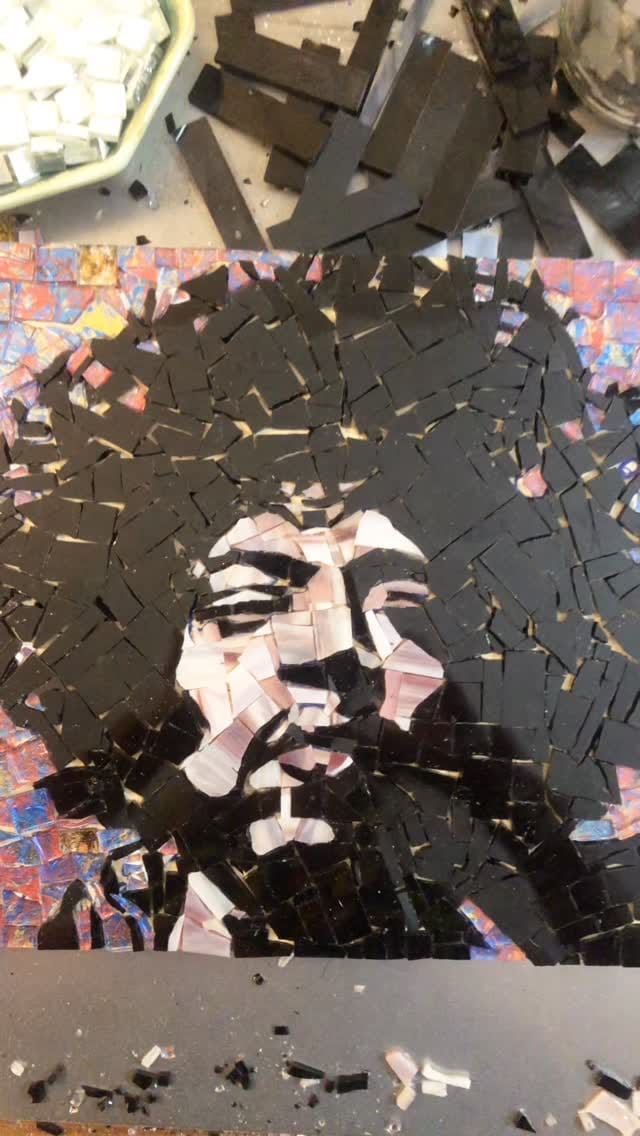 Post 1 by ✌️Jen Jamē Mosaics on Instagram (video)