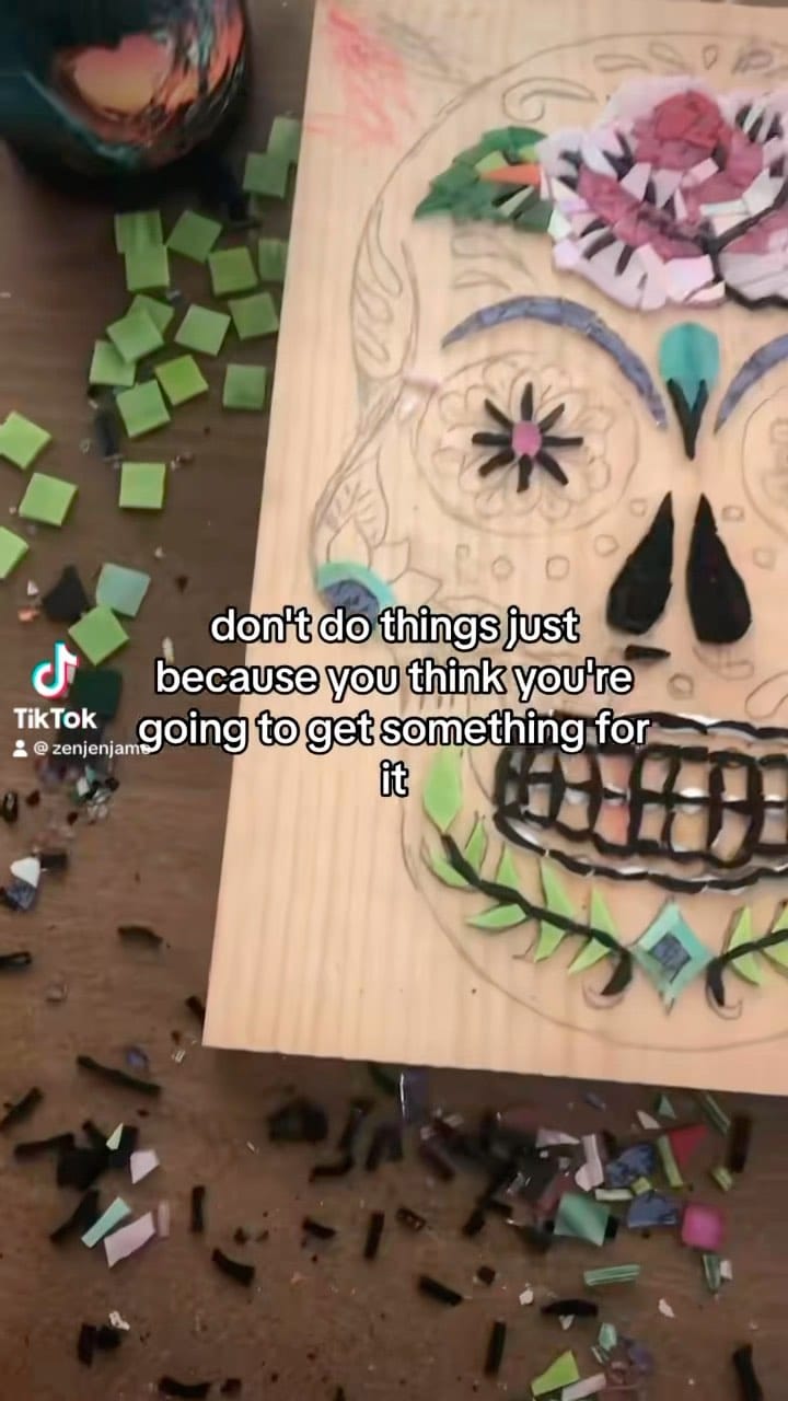 Post 4 by ✌️Jen Jamē Mosaics on Instagram (video)