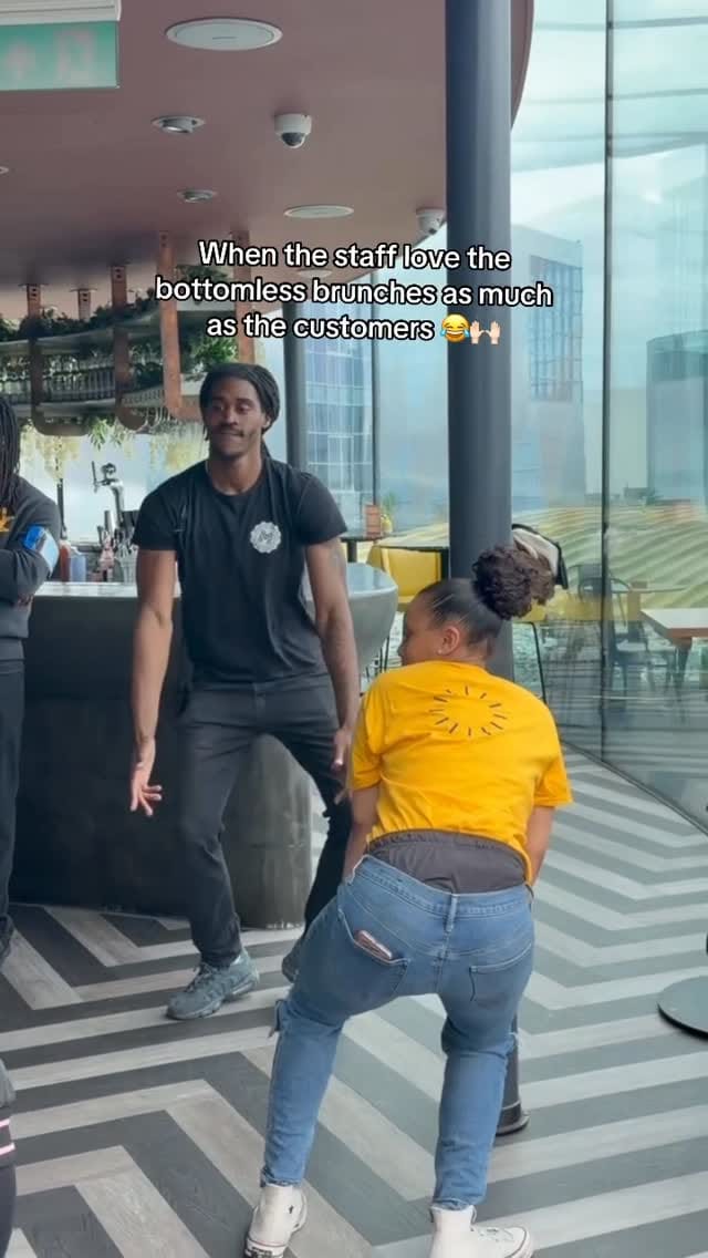 Post 7 by Bottomless Brunch & Dinner Party 🪩 on Instagram (video)