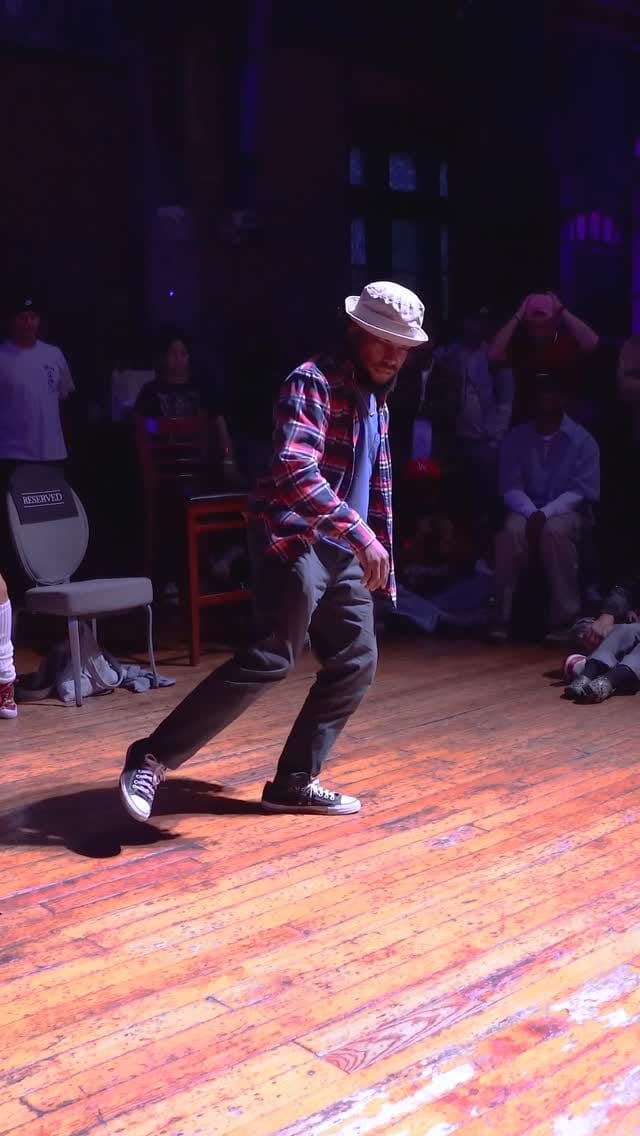 Post 4 by Jacodden on Instagram (video)