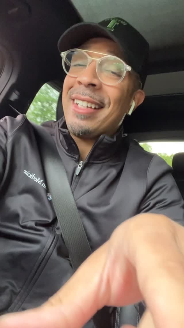 Post 6 by Jaylatay on Instagram (video)