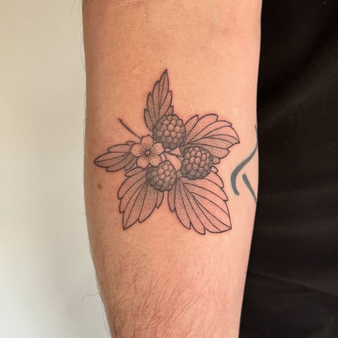 Post 3 by Meg - Hand Poke Tattoos 🏳️‍⚧️🏳️‍🌈 on Instagram (carousel)