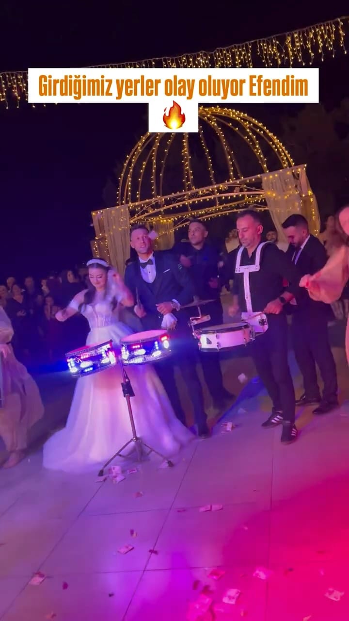 Post 4 by SİZ SARAYLARA LAYIKSINIZ... on Instagram (video)