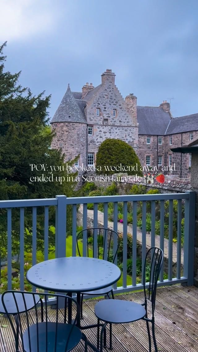 Post 3 by The Barn at Barra Castle on Instagram (video)
