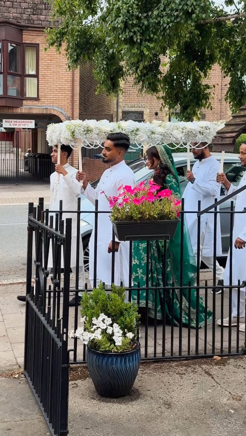 Post 4 by Royal Flower Canopy & Wedding Services on Instagram (video)