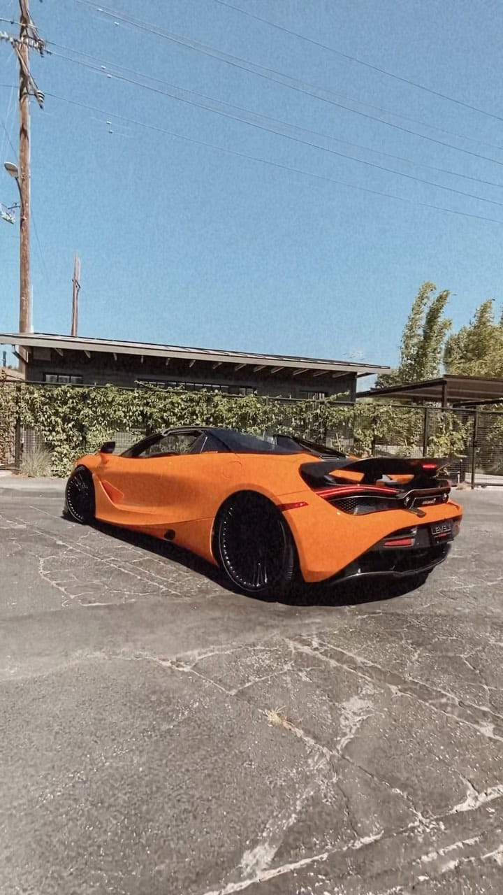 Post 9 by AMU | Car Photographer on Instagram (video)