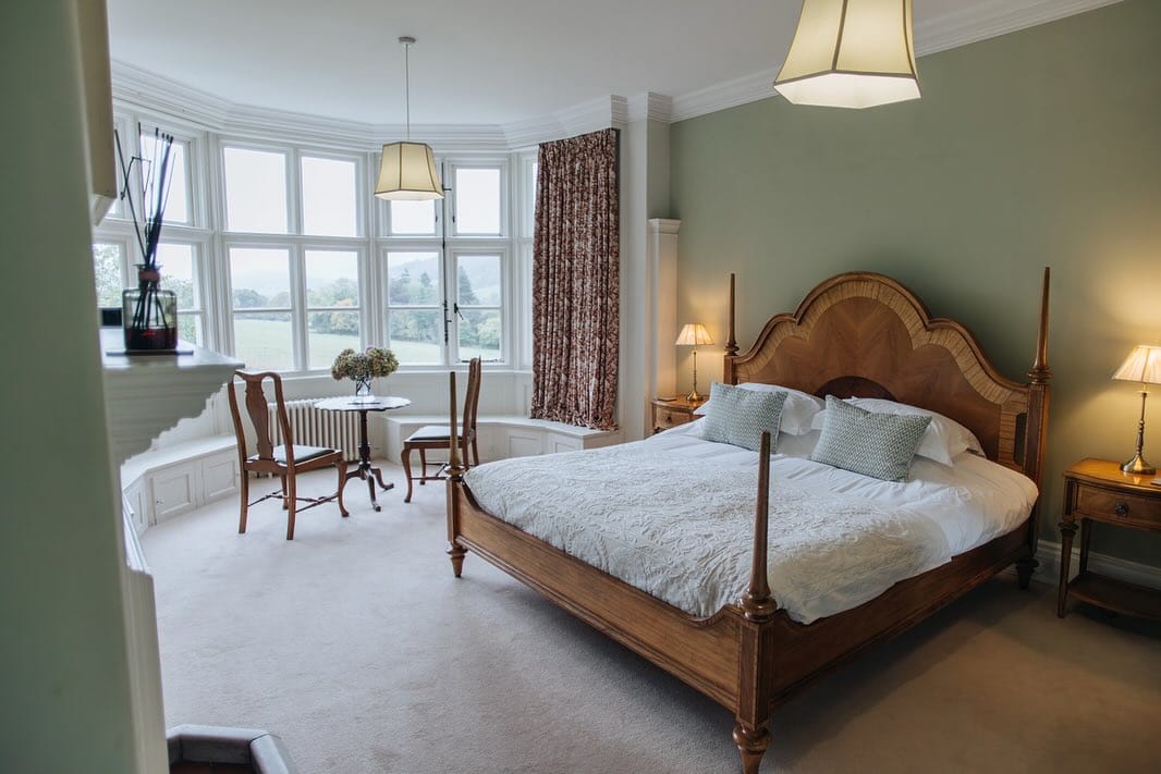 Post 2 by Plas Dinam Country House on Instagram (carousel)