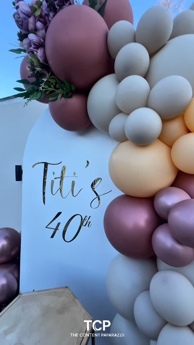 Post 2 by Bespoke Event Styling | Balloon Decor on Instagram (video)