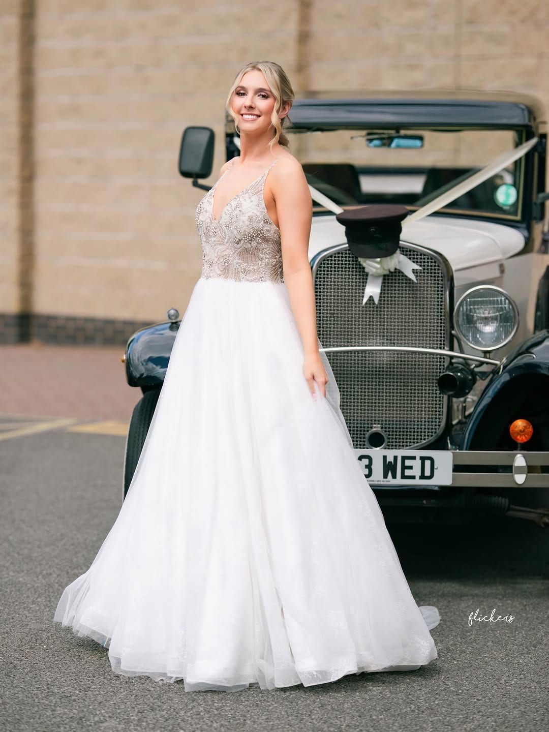 Post 5 by The UK Wedding Event on Instagram (carousel)